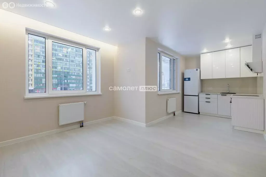 Квартира-студия: Мурино, улица Шувалова, 32 (32 м) - Фото 1