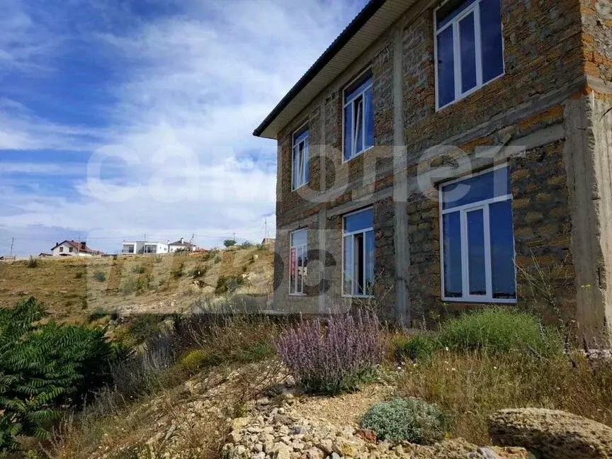 Дом в Севастополь ул. Генерала Мельника, 80 (165 м) - Фото 2