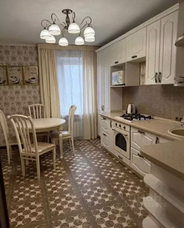 3-к кв. Севастополь ул. Астана Кесаева, 8/4 (90.0 м) - Фото 1