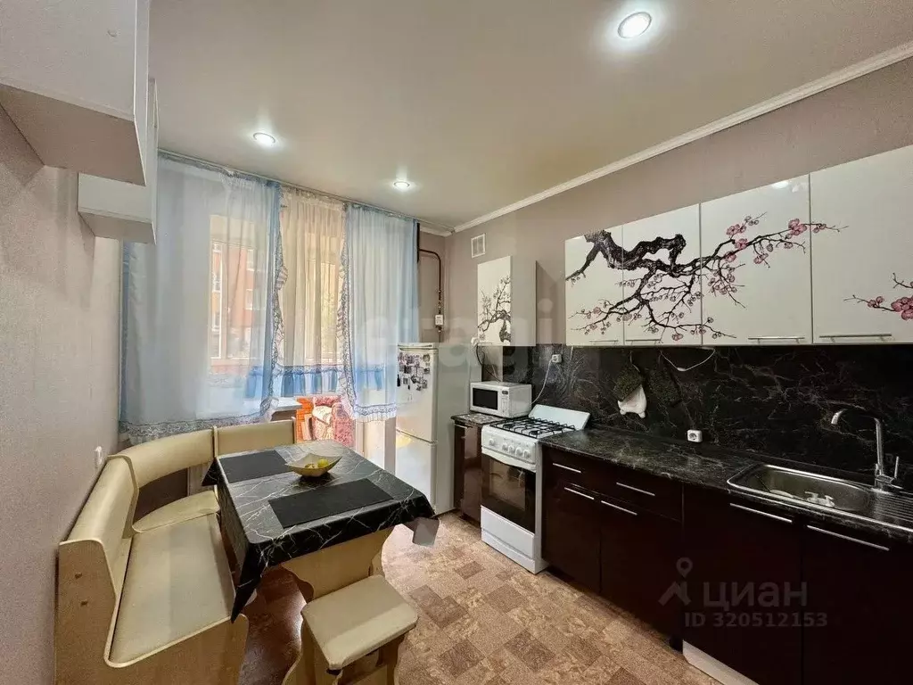 1-к кв. Татарстан, Лаишевский район, Столбищенское с/пос, с. Усады ... - Фото 0