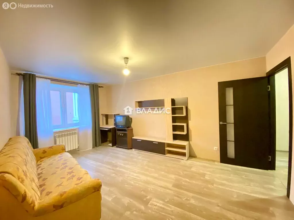 1-комнатная квартира: Смоленск, Краснинское шоссе, 18 (47 м) - Фото 2