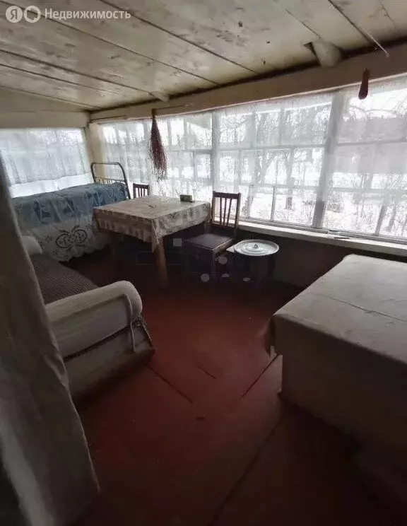 Дом в Новгородская область, Солецкий муниципальный округ, деревня ... - Фото 1