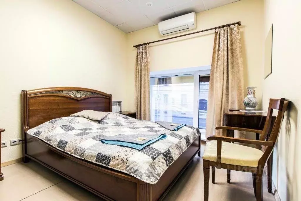 Комната Санкт-Петербург Среднегаванский просп., 13 (20.0 м) - Фото 0
