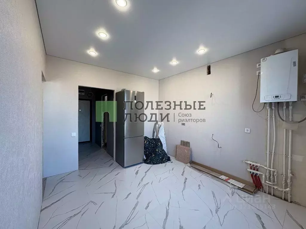 1-к кв. Астраханская область, Астрахань ул. Бехтерева, 2В (36.2 м) - Фото 2