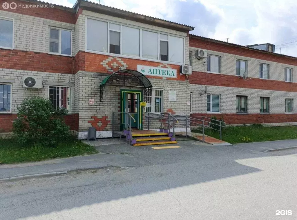 3-комнатная квартира: посёлок Туртас, Школьная улица, 1 (63.8 м) - Фото 1