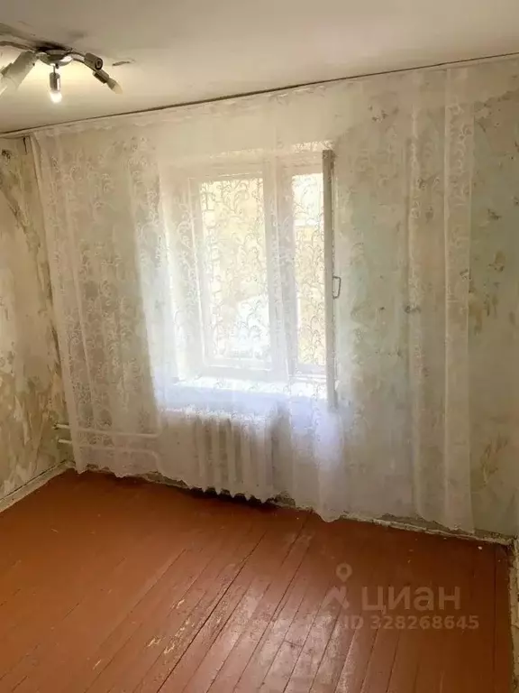 Комната Новгородская область, Великий Новгород ул. Саши Устинова, 5 ... - Фото 1