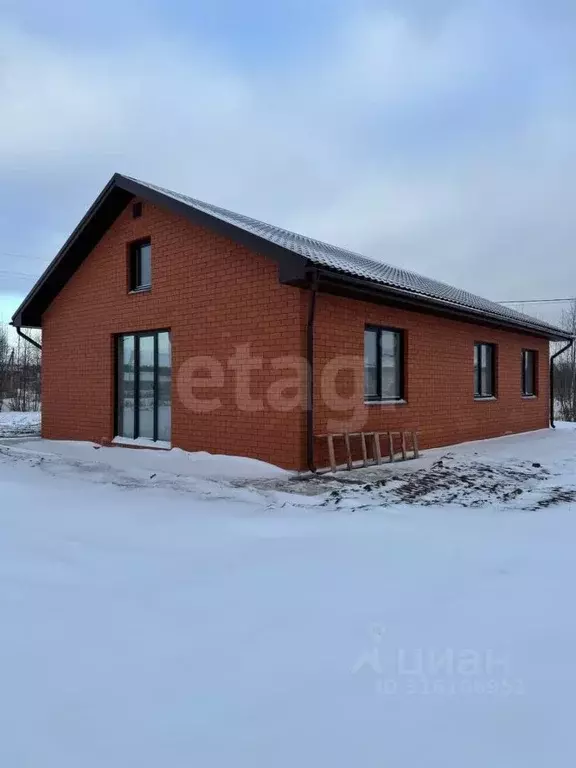 Дом в Пермский край, пос. Протасы ул. Изумрудная, 2 (86 м) - Фото 0