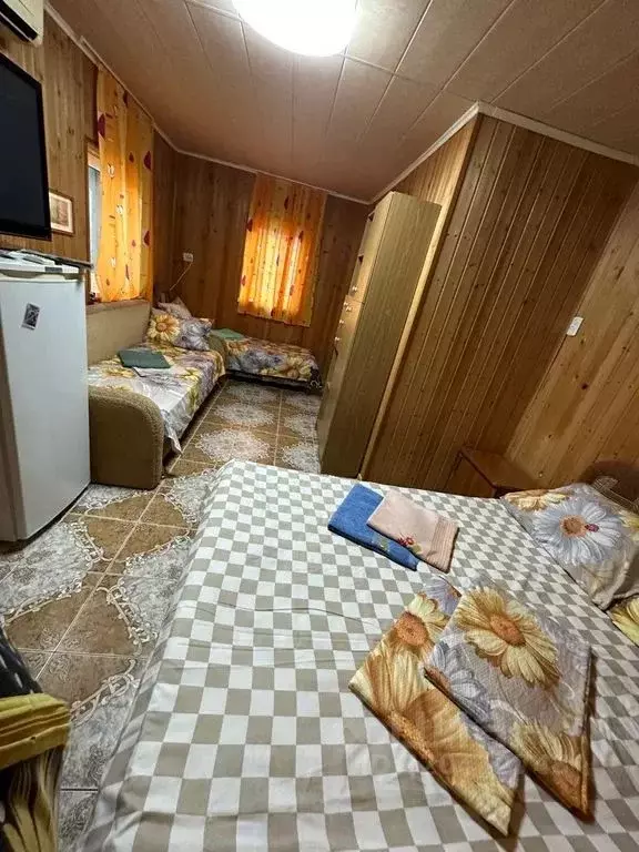 Комната Краснодарский край, Геленджик ул. Суворова, 46 - Фото 1