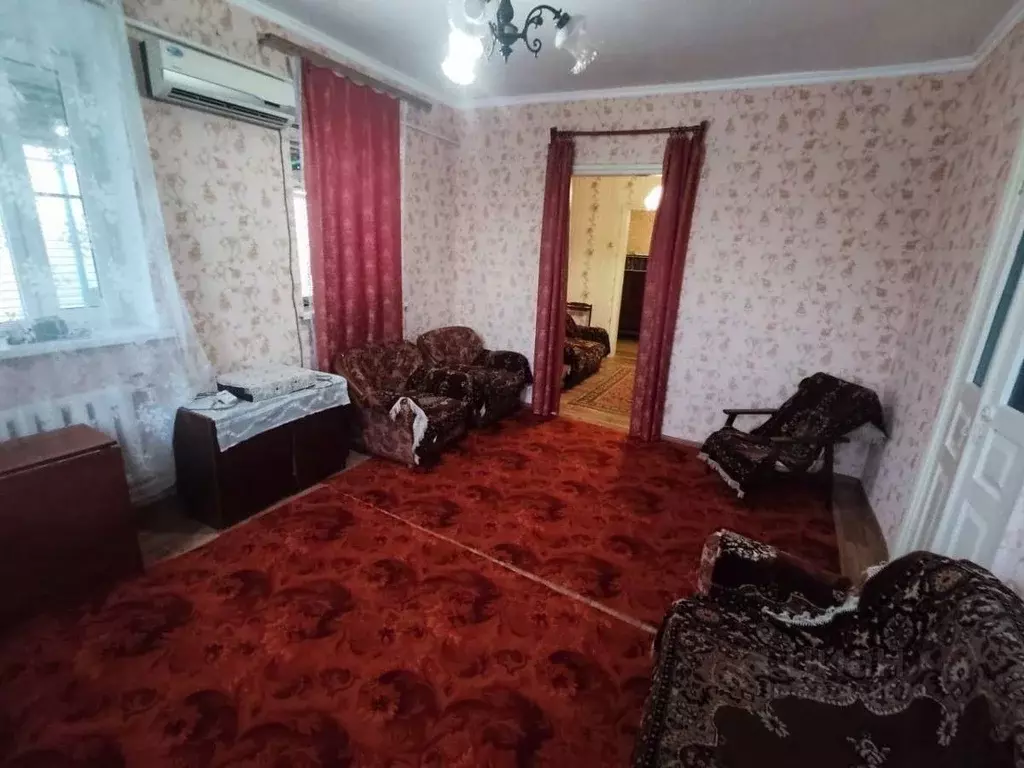 Дом в Краснодарский край, Курганинск ул. 40 лет Октября (86 м) - Фото 1