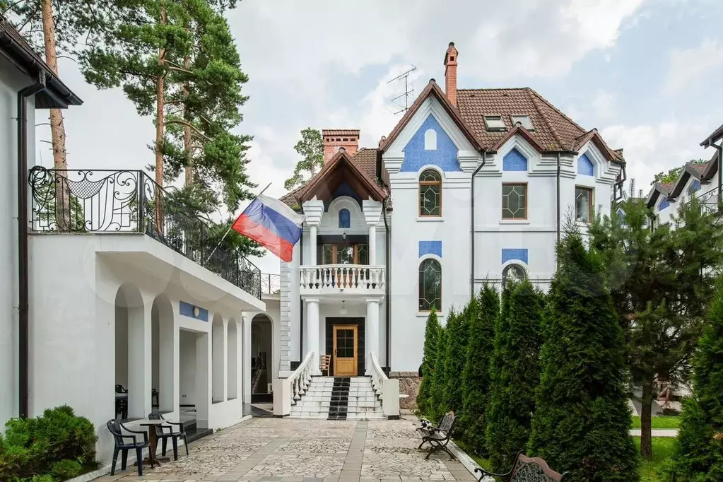 Дом 1200 м на участке 18 сот. - Фото 0