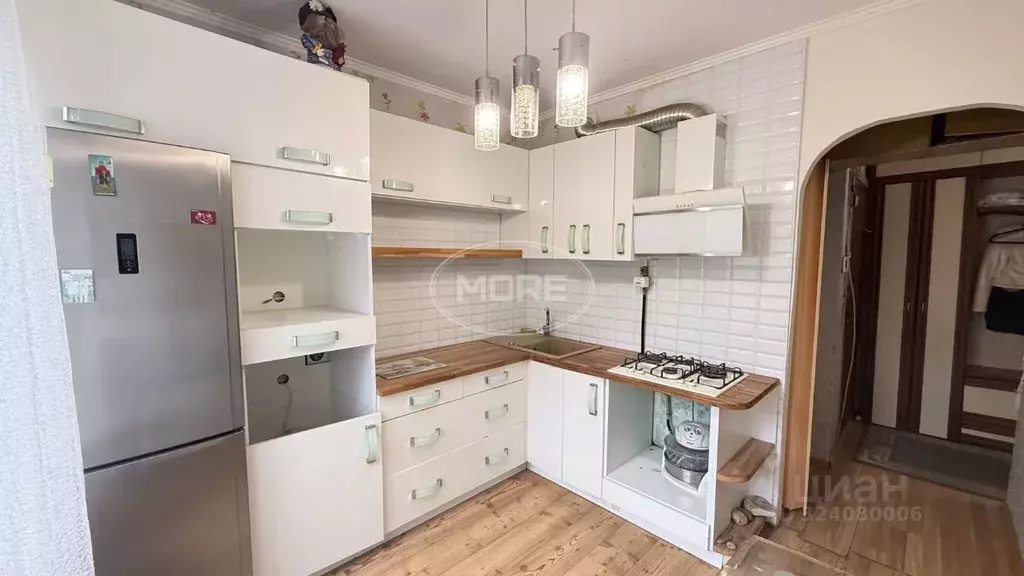 3-к кв. Калининградская область, Калининград ул. Лилии Иванихиной, 12 ... - Фото 1