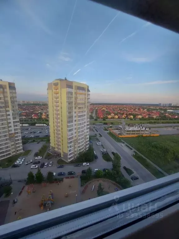 2-к кв. Тюменская область, Тюмень ул. Александра Протозанова, 18к1 ... - Фото 1