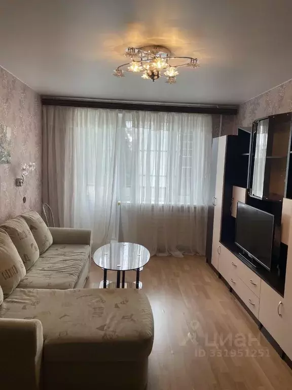 1-к кв. Псковская область, Псков Коммунальная ул., 40А (36.0 м) - Фото 1