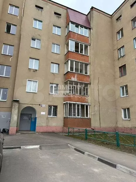 1-к. квартира, 32м, 5/5эт. - Фото 0