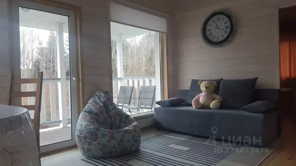 Дом в Ленинградская область, Киришский район, Пчевжинское с/пос, д. ... - Фото 2