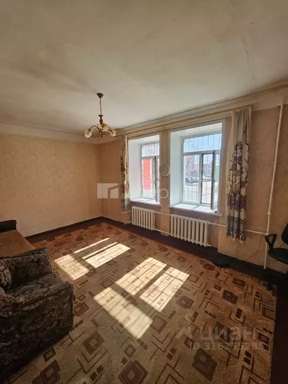 2-к кв. Алтайский край, Барнаул ул. Никитина, 84 (56.9 м) - Фото 0
