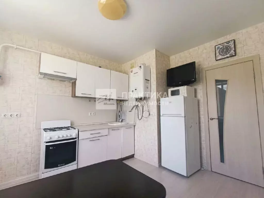 Продается 2-комнатная квартира - Фото 2