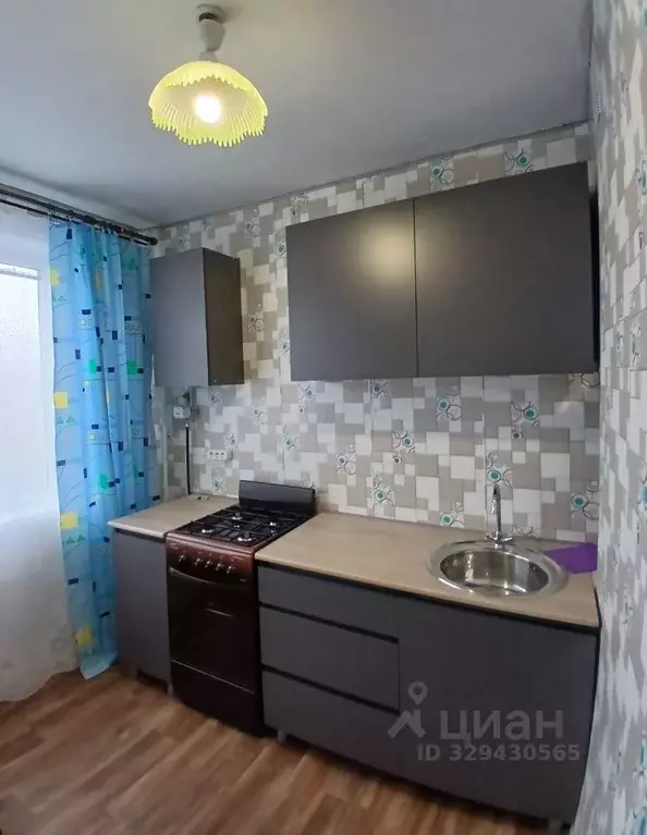 1-к кв. Ленинградская область, Гатчина ул. Рощинская, 13 (39.0 м) - Фото 2