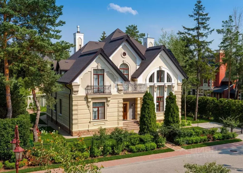 Коттедж в Московская область, Одинцовский городской округ, с. ... - Фото 1