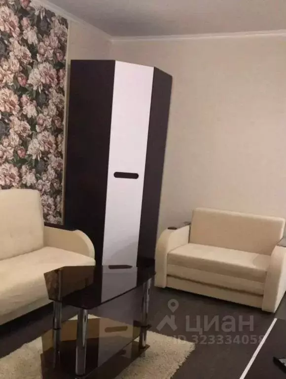 2-к кв. Удмуртия, Сарапул ул. Азина, 45 (45.0 м) - Фото 2