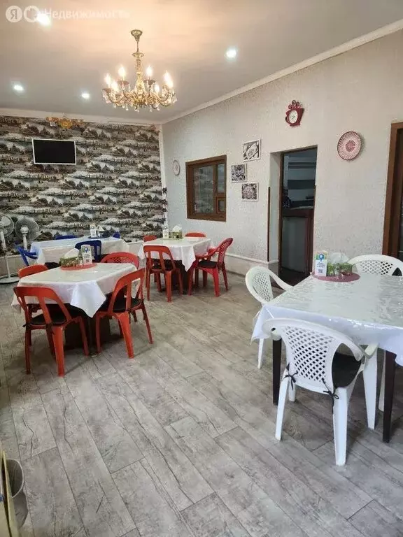 Торговая площадь (67.7 м) - Фото 2