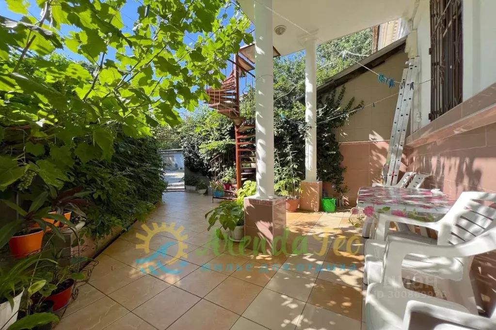 Дом в Крым, Феодосия ул. Федько, 10 (70 м) - Фото 1