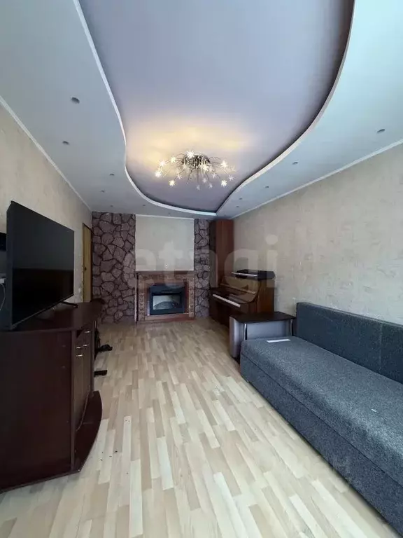 2-к кв. Псковская область, Псков Западная ул., 23 (52.0 м) - Фото 1