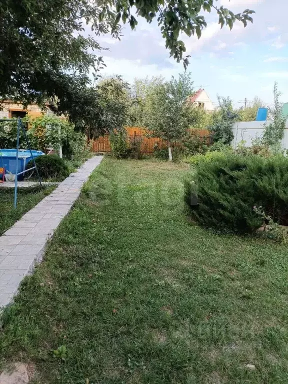 Дом в Саратовская область, Энгельсский район, Красноярское ... - Фото 2