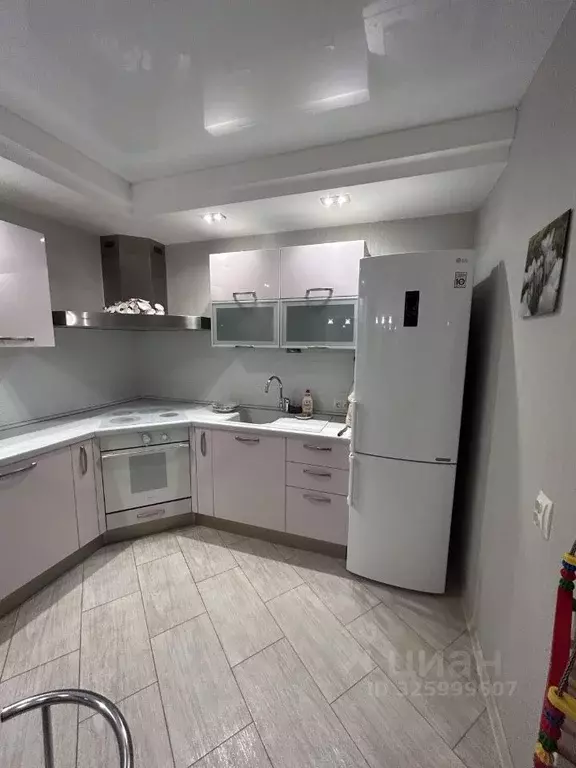 3-к кв. Тульская область, Тула просп. Ленина, 112 (82.0 м) - Фото 1