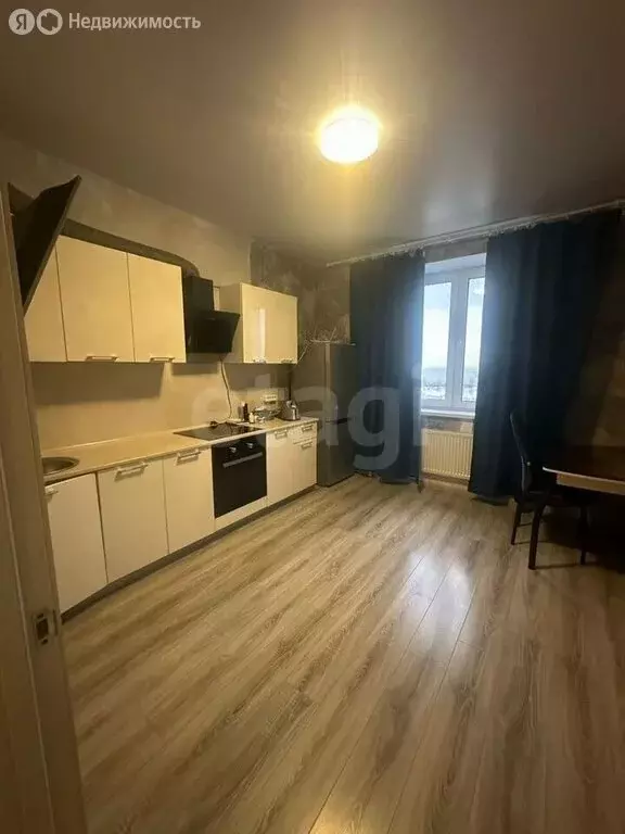 2-комнатная квартира: город Тельмана, Онежская улица, 2 (70 м) - Фото 1