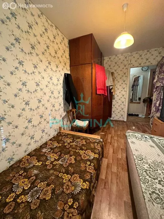 3-комнатная квартира: Казань, улица Кулахметова, 6 (57.1 м) - Фото 0