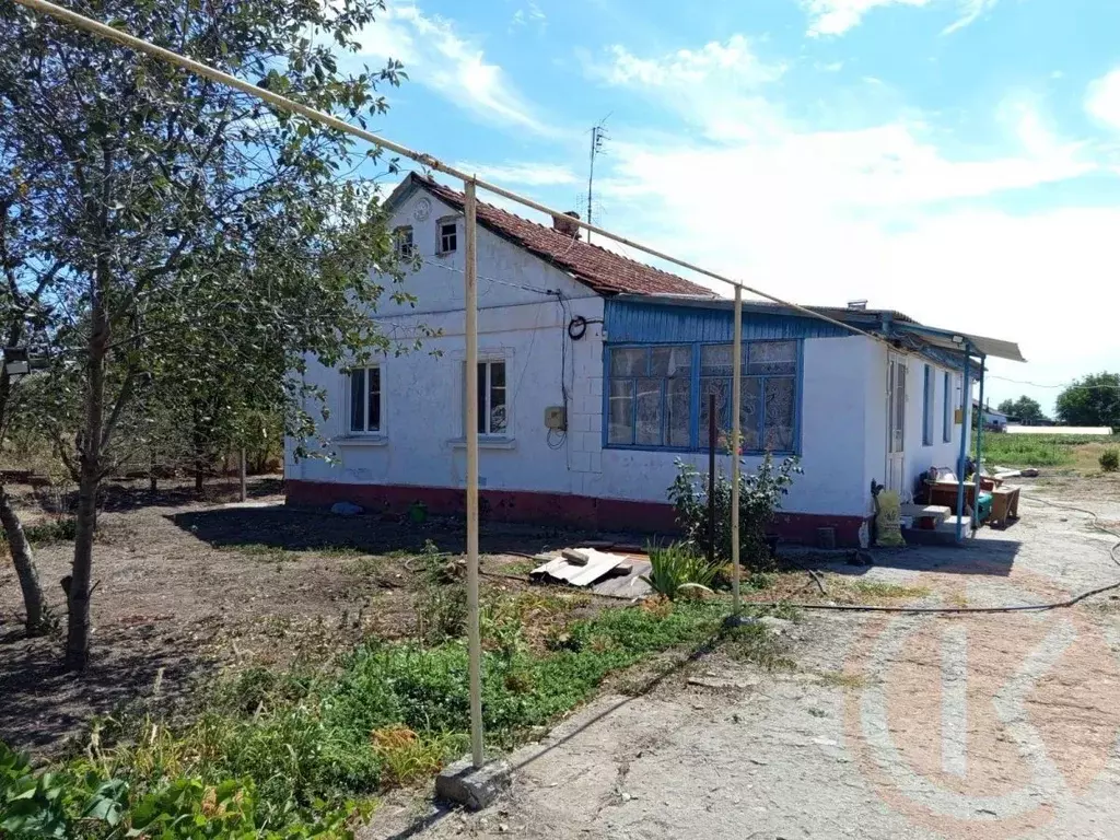 Дом в Крым, Красногвардейский район, с. Пятихатка ул. Ленина, 71 (86 ... - Фото 1