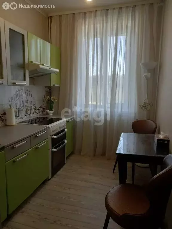 2-комнатная квартира: Южно-Сахалинск, проспект Победы, 100 (46 м) - Фото 2