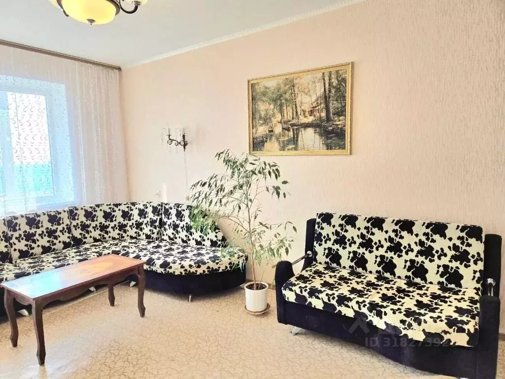 4-к кв. Ульяновская область, Ульяновск Львовский бул., 6 (65.0 м) - Фото 0