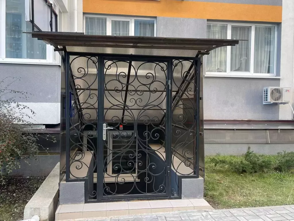 Помещение свободного назначения в Крым, Симферополь ул. Старозенитная, ... - Фото 2