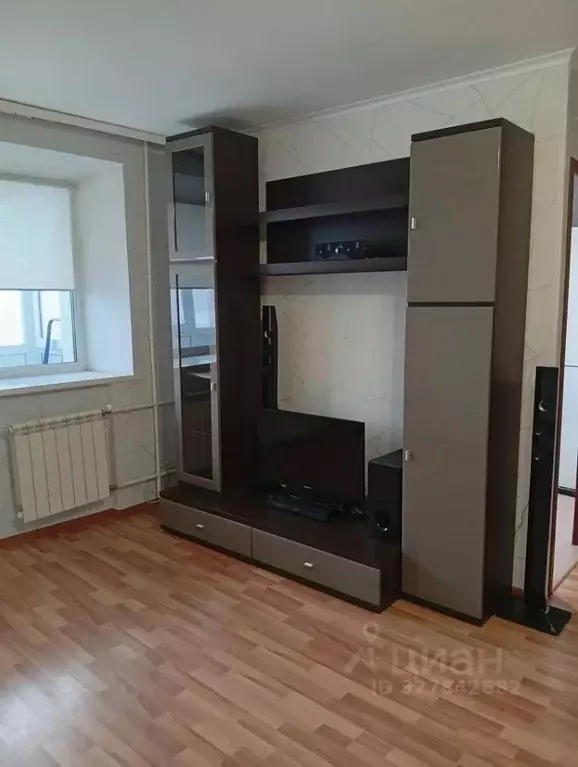 1-к кв. Омская область, Омск бул. Победы, 8 (42.0 м) - Фото 1