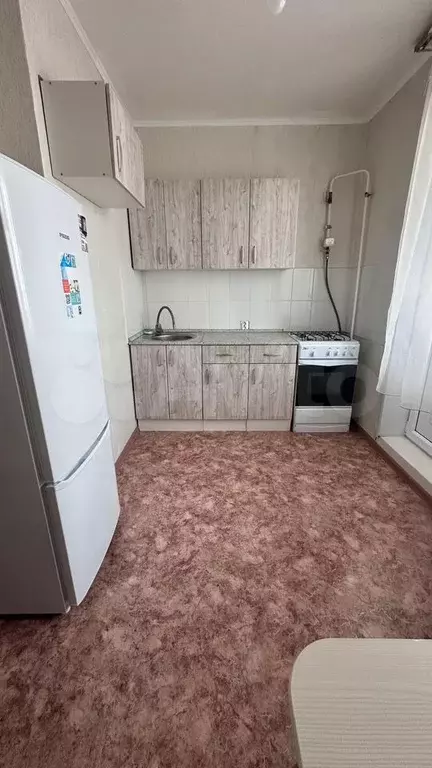 1-к. квартира, 40 м, 10/10 эт. - Фото 1