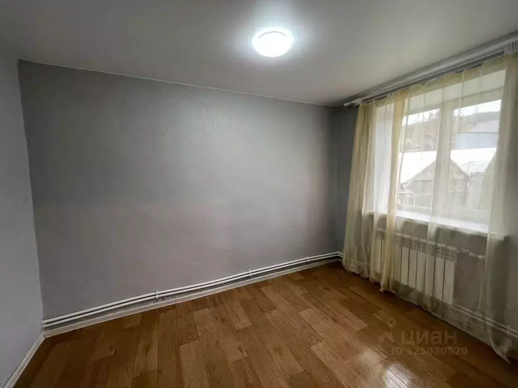 Дом в Свердловская область, Первоуральск ул. Мира, 32 (60 м) - Фото 1