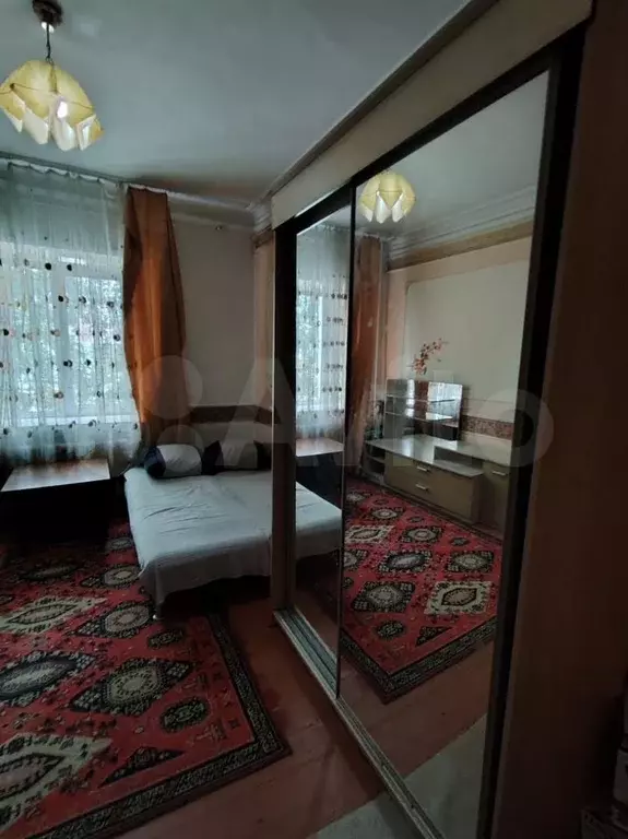 Комната 16 м в 3-к., 3/3 эт. - Фото 1