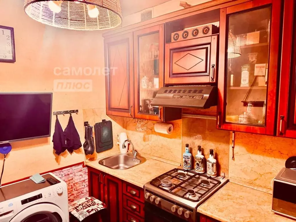 3-к кв. Москва Бирюлевская ул., 27 (59.8 м) - Фото 1