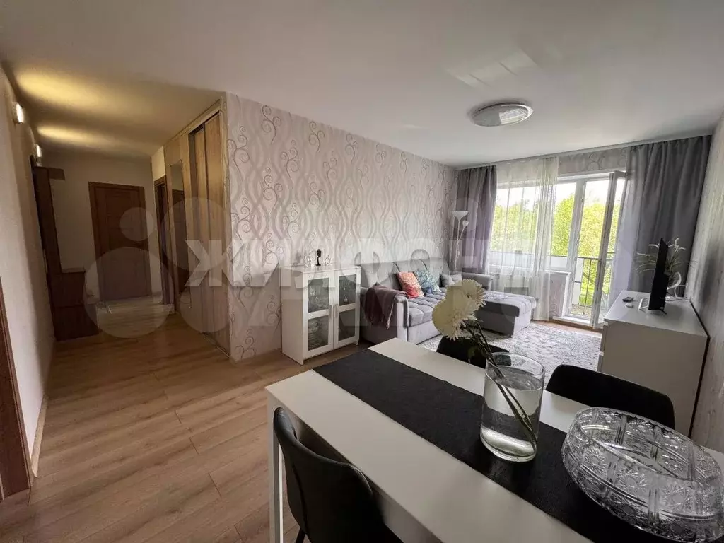 3-к. квартира, 60,4 м, 3/9 эт. - Фото 1