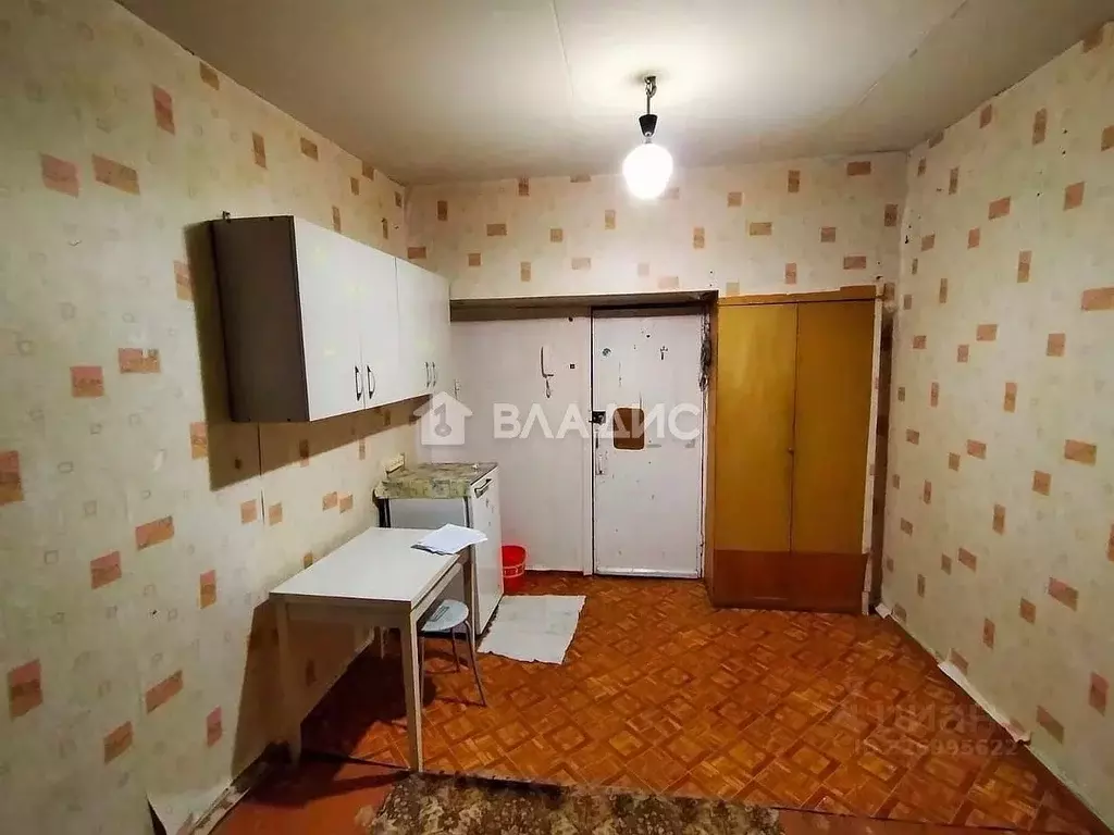 Комната Калужская область, Калуга Хрустальная ул., 33 (18.0 м) - Фото 1