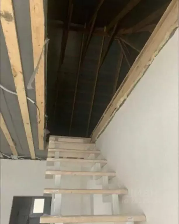 Дом в Краснодарский край, Динской район, Южно-Кубанское с/пос, пос. ... - Фото 2