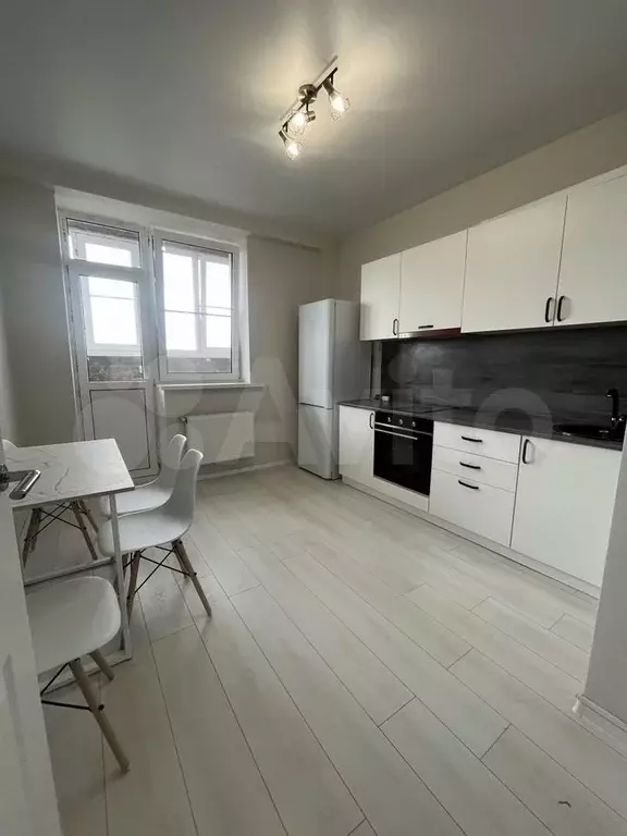2-к. квартира, 50 м, 5/5 эт. - Фото 0
