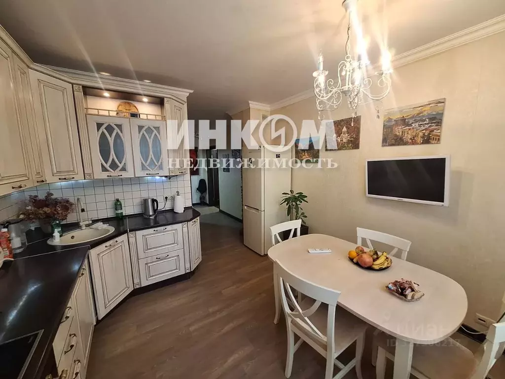 4-к кв. Москва ул. Барышиха, 17 (107.4 м) - Фото 1