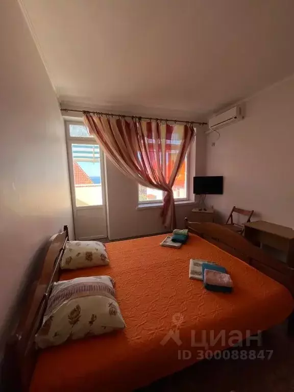 Комната Крым, Сакский район, Молочненское с/пос, с. Витино ул. ... - Фото 2