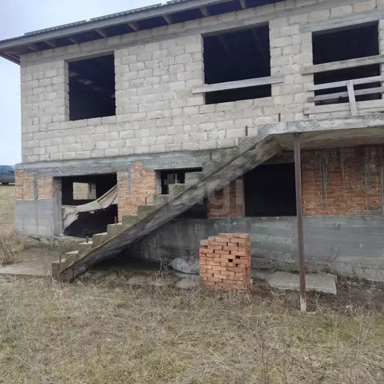 Дом в Ингушетия, Назрановский район, с. Экажево ул. Султана Тукиевича ... - Фото 1