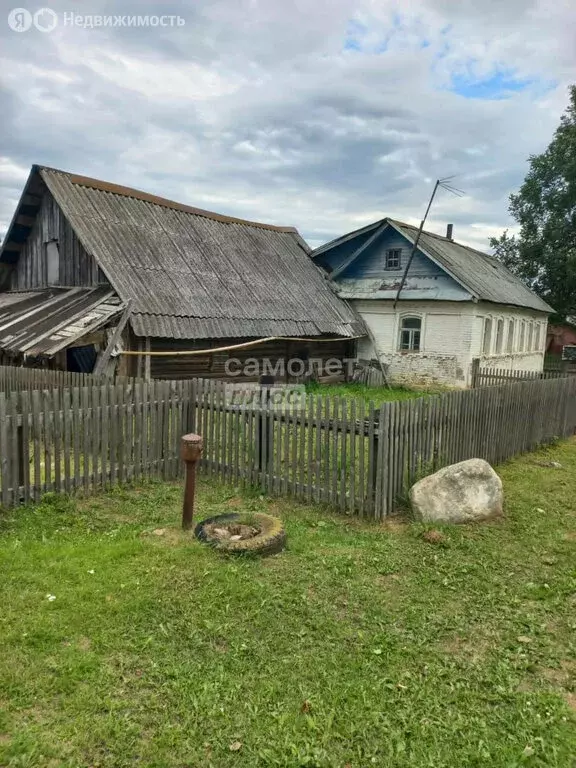 Дом в Новгородская область, Демянский муниципальный округ, деревня ... - Фото 1