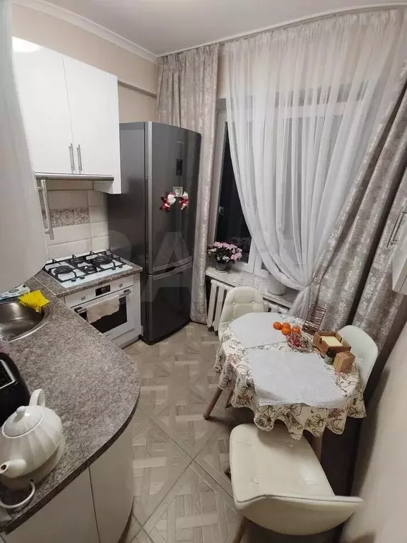 3-к. квартира, 60 м, 2/5 эт. - Фото 0