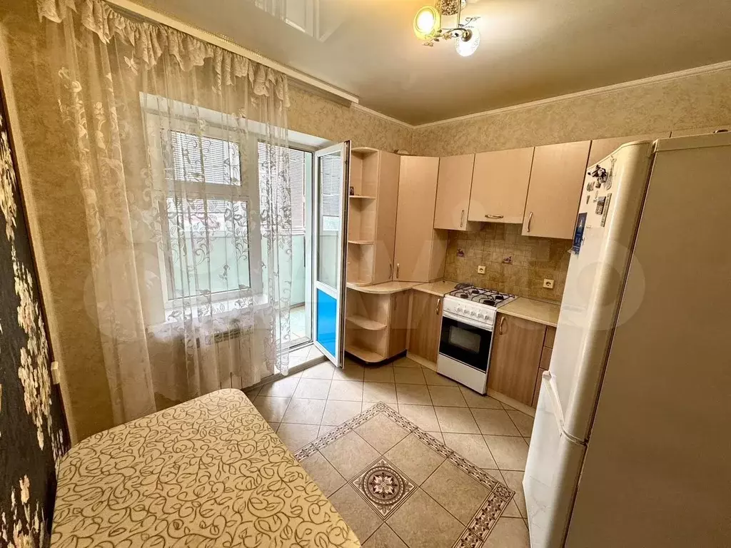 1-к. квартира, 37 м, 2/12 эт. - Фото 1